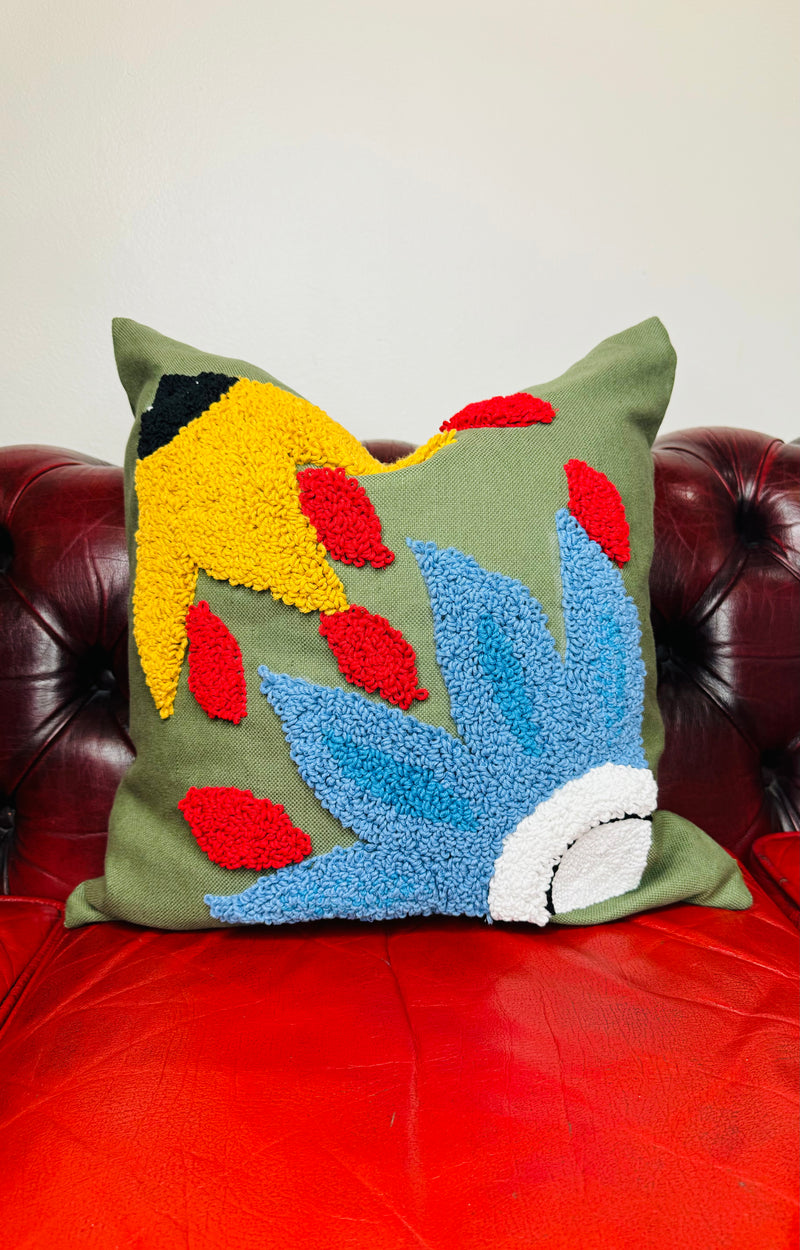 1- Green garden cushion no 1 50x 50 cm