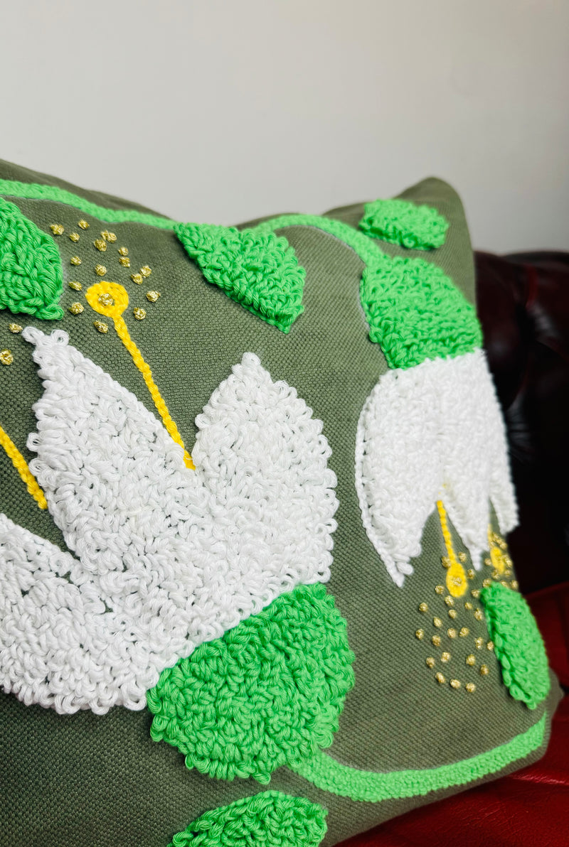 1- Green garden cushion no 3 50x50cm