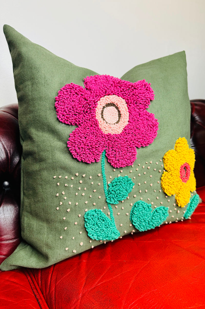 1- Green garden cushion no 2 50x50cm